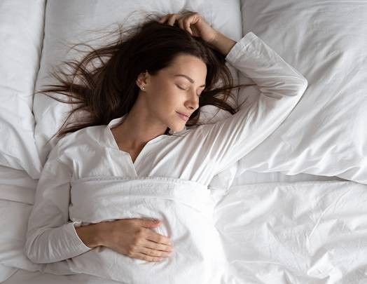 SANCO Ortopedia Sanitaria - Quattro posizioni del sonno che fanno male e  come rimediare: Approfondiamo la questione, e vediamo quali sono quattro  posizioni che causano maggior dolore. In alcuni casi, ci sono